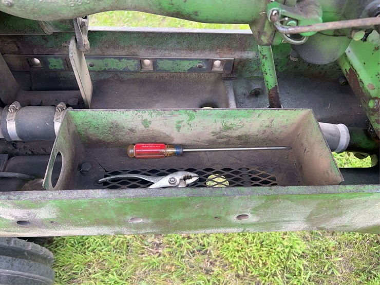 1958-john-deere-520-image-66