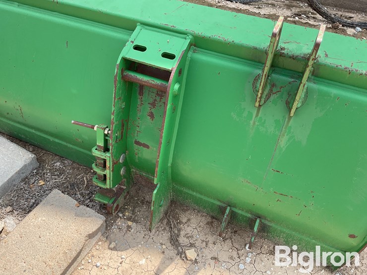 john-deere-8-image-15
