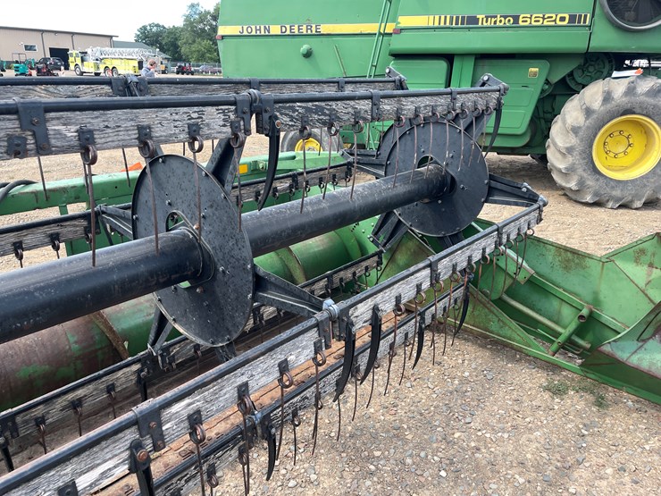 2016-john-deere-216-image-8