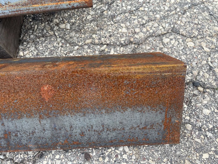 #8056-•-(1)-steel-stock-(cont.)-image-3