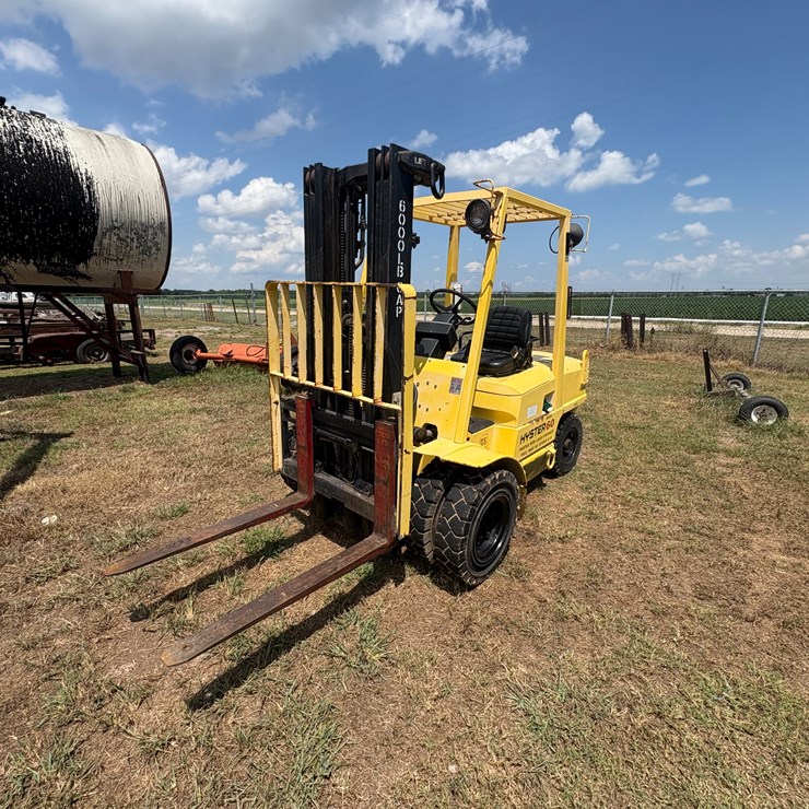 #65 • #26105 • Hyster 60 Forklift H177G39157A