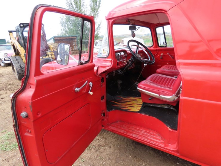 1957-ford-panel-truck-image-13