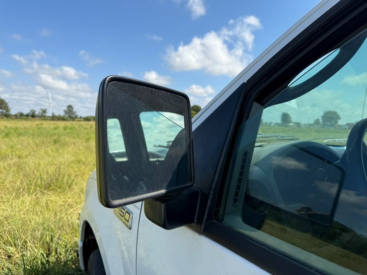 2004-ford-f150-image-19