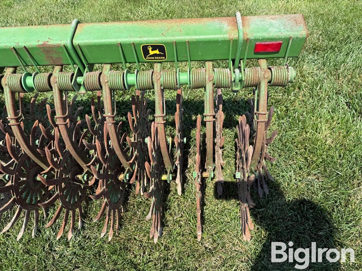 john-deere-400-image-18