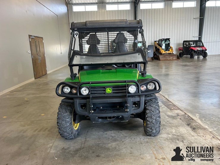 2013-john-deere-gator-image-2
