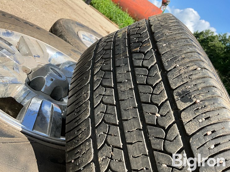 2015-ford-f150-image-13