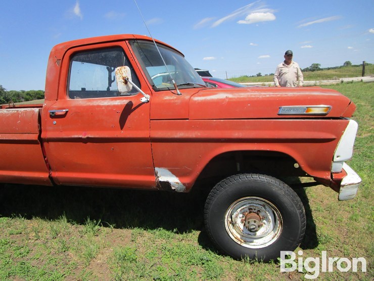 1969-ford-f250-image-4