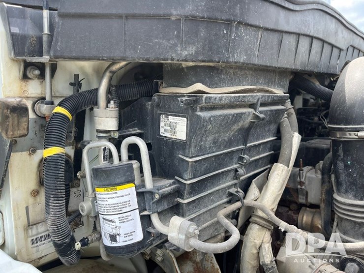 2010-ihc-prostar-7500-lp-truck-(jn2563,-unit-2204)-image-99