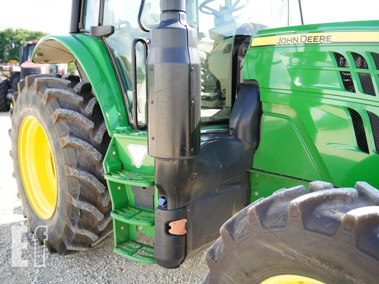 2018-john-deere-6120m-image-17