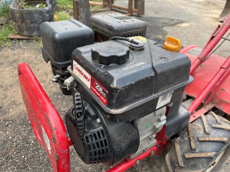 troy-bilt-super-bronco-image-9