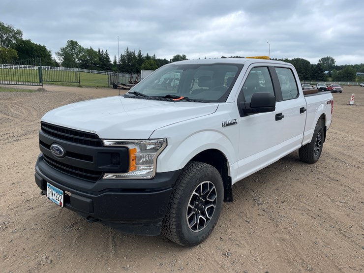 2018-ford-f150-xl-image-1