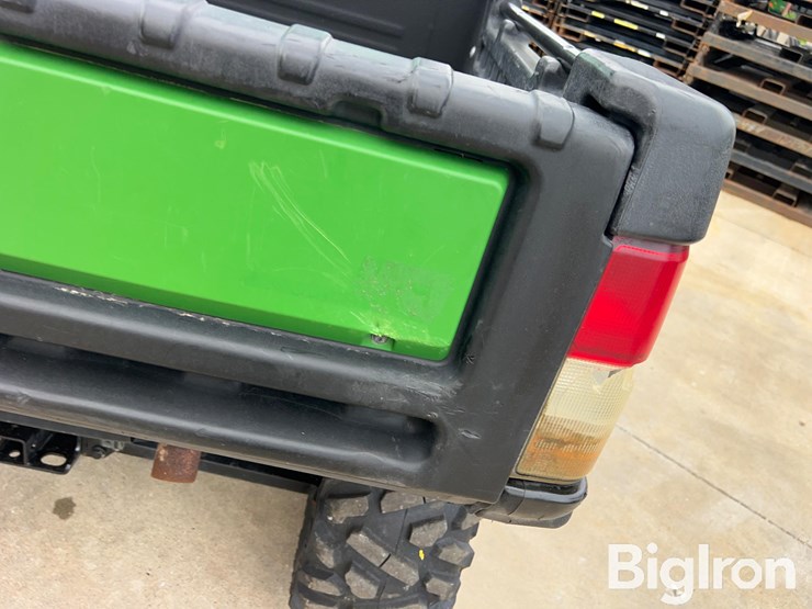 2012-john-deere-gator-image-12