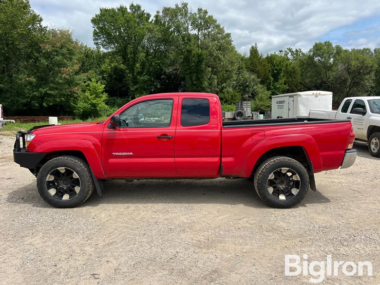 2006-toyota-tacoma-image-8