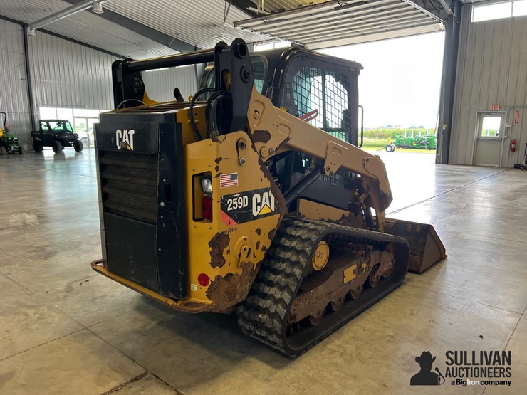 2014-caterpillar-259d-image-5