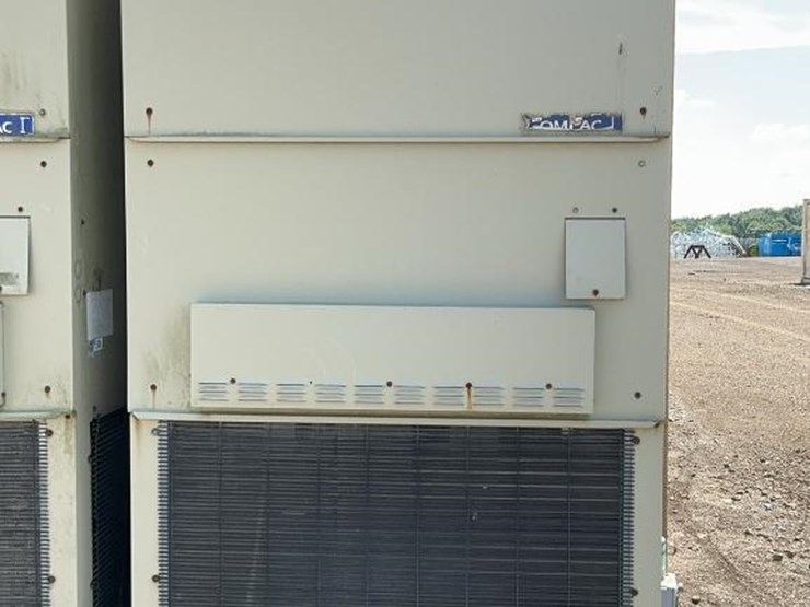 #4023-•-storage-building-image-11