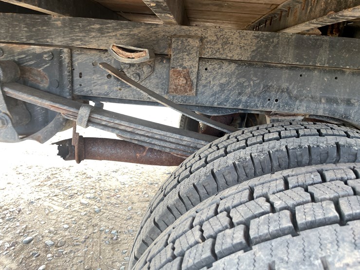 1996-dodge-ram-3500-image-12