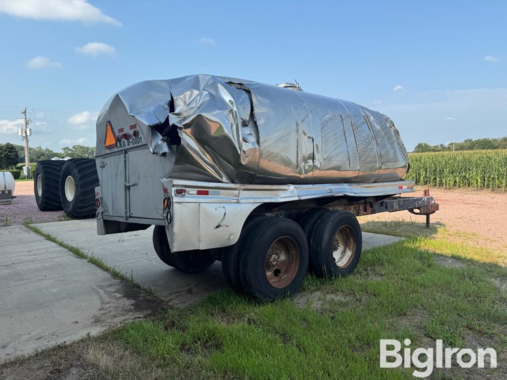 stainless-steel-t/a-tanker-tailer-image-5