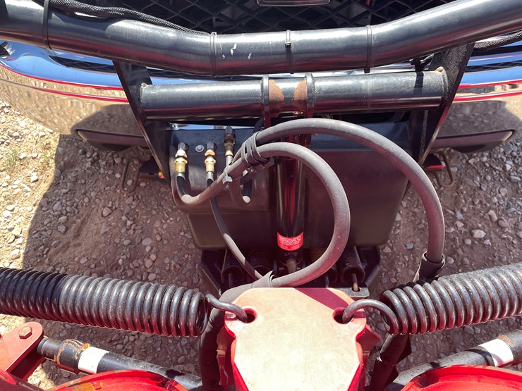 2011-chevrolet-silverado-2500-image-11