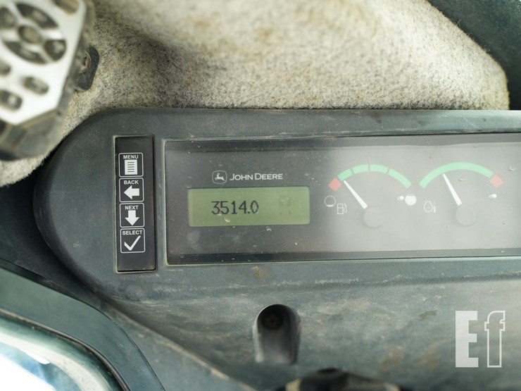 2015-deere-333e-image-33