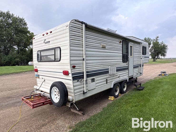 1994-forest-river-salem-5th-wheel-camper-image-5