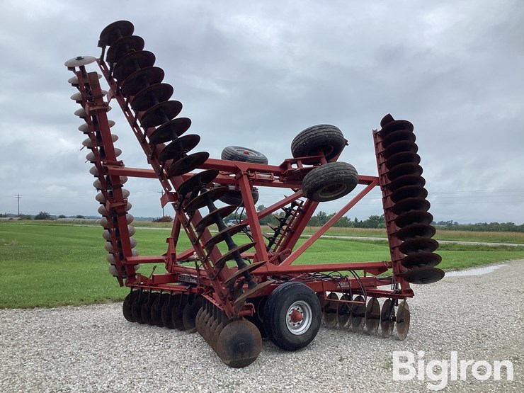 case-ih-3950-image-5