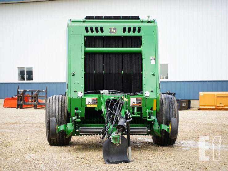 2023-john-deere-450m-image-2