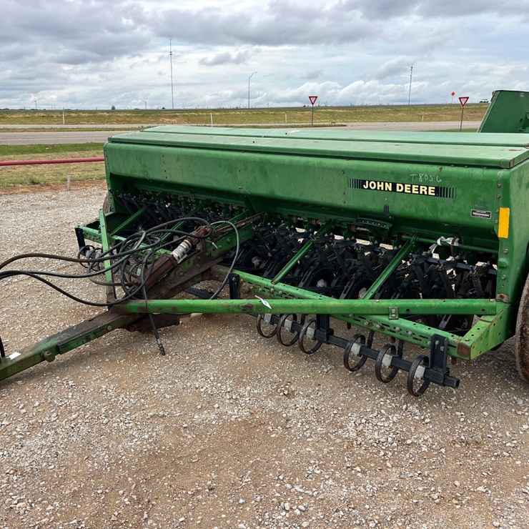 JOHN DEERE 452