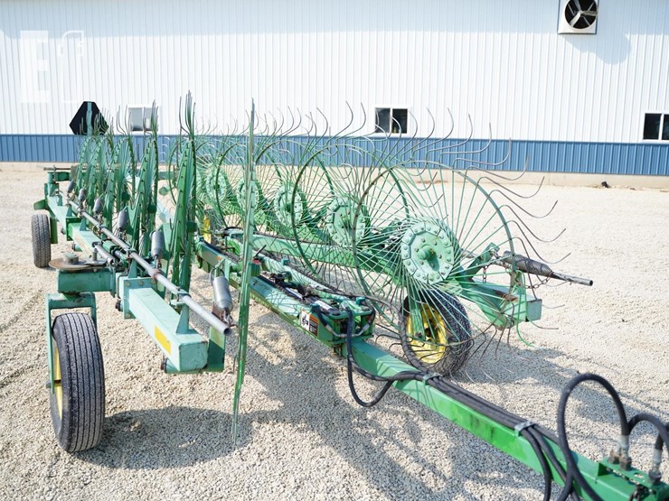 2001-john-deere-704-image-11