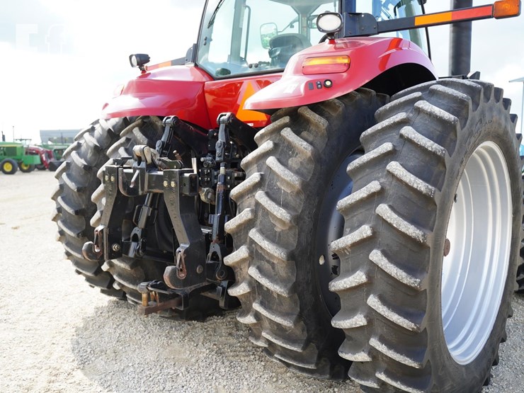 2008-case-ih-magnum-245-image-24