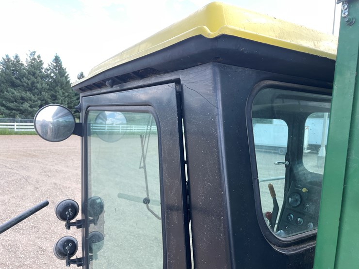 1988-john-deere-6620-image-25