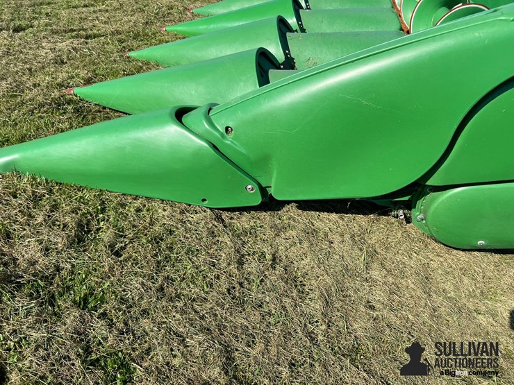 2017-john-deere-612c-image-10
