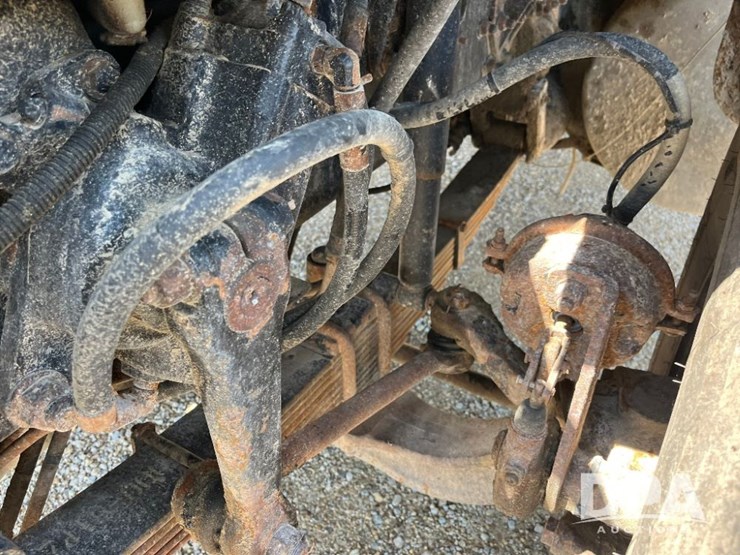 2009-sterling-feed-truck-(jn2573,-unit-2018)-image-108