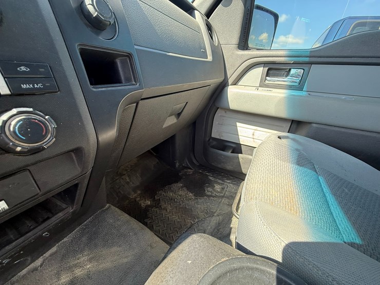 2014-ford-f150-image-45