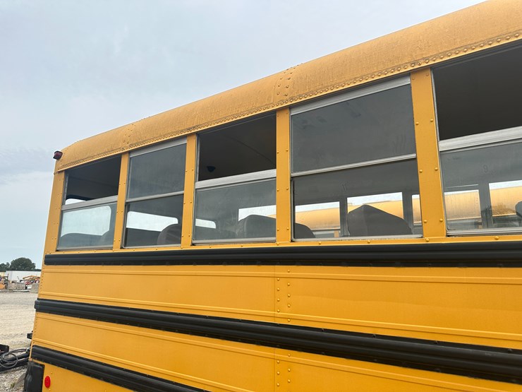 #21-•-#23872-•-2002-international-genesis-school-bus-vin:-1hvbgaan22a916951-image-37