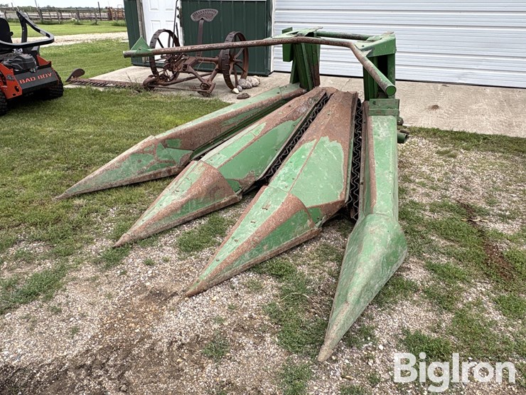 john-deere-3r30-forage-harvester-head-image-1