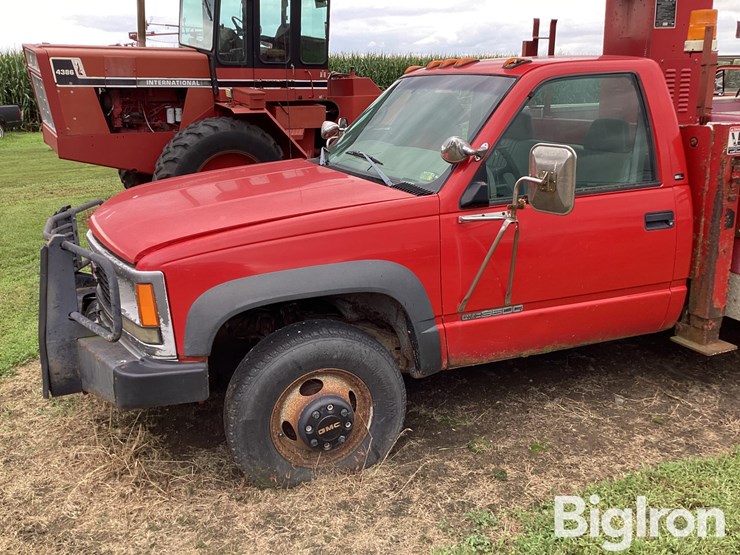 1998-gmc-3500-image-10