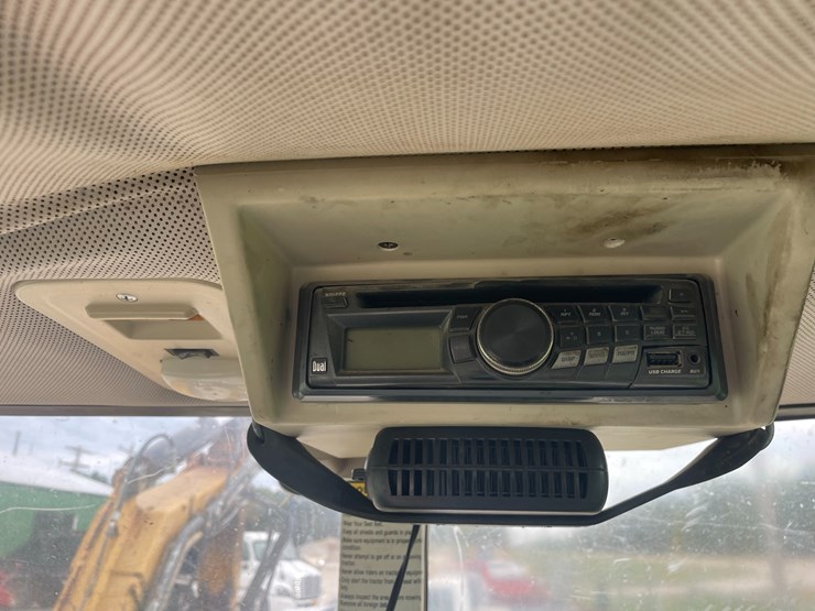 john-deere-6330-image-55