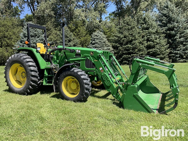 2010-john-deere-6115d-image-3