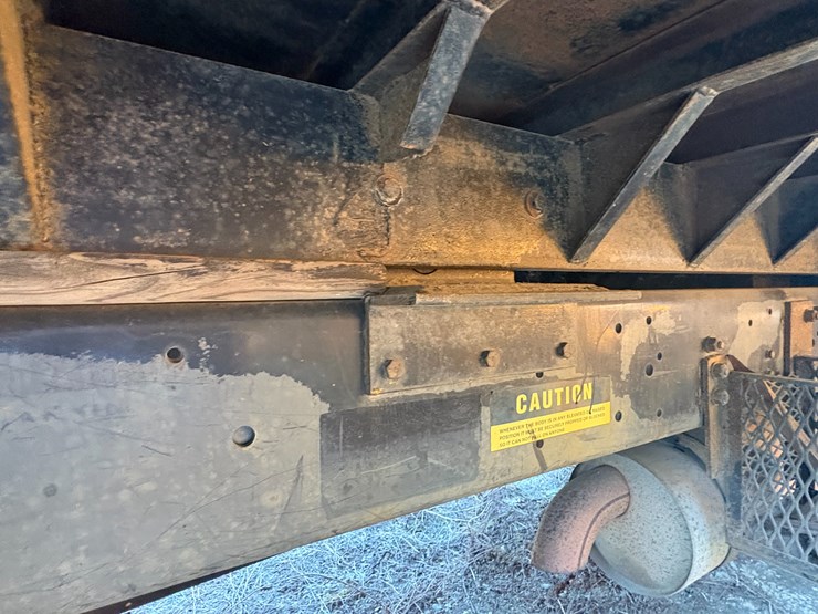 2000-ford-f750-image-21