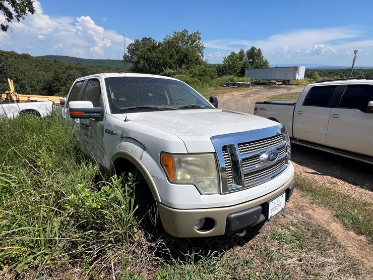2010-ford-f150-image-2
