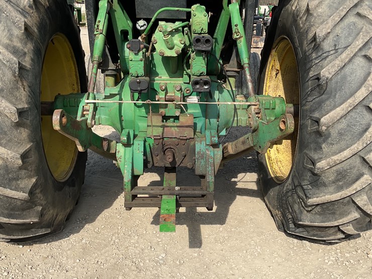 john-deere-4555-image-6