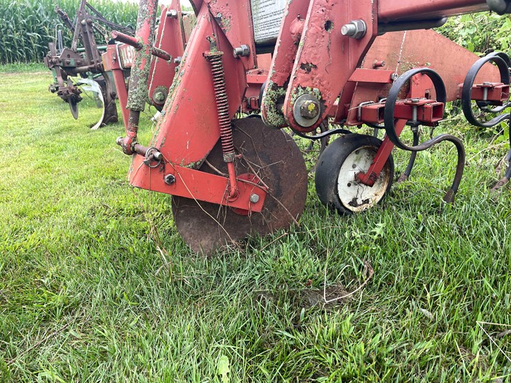 #7461-•-miller-row-crop-cultivator-image-14