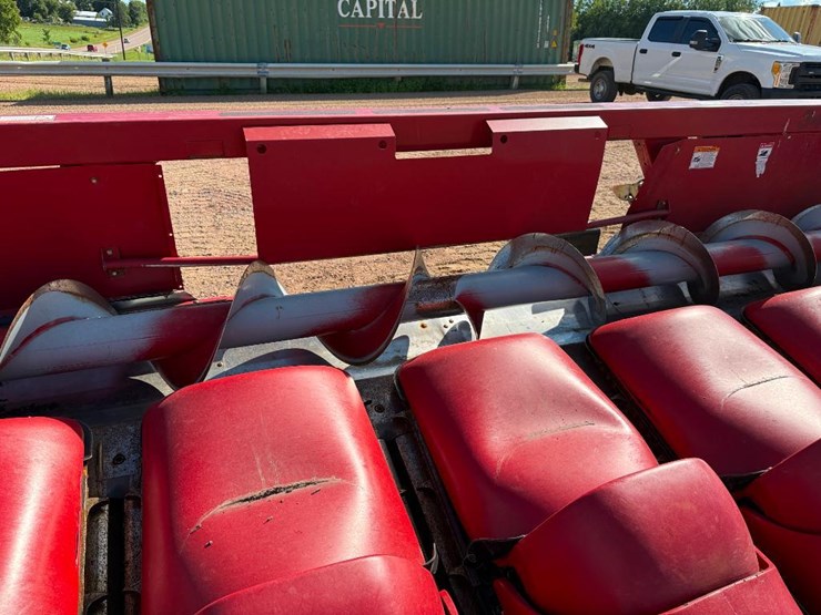 case-ih-3408-image-12