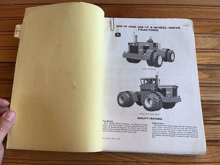 john-deere-product-sales-literature-image-3