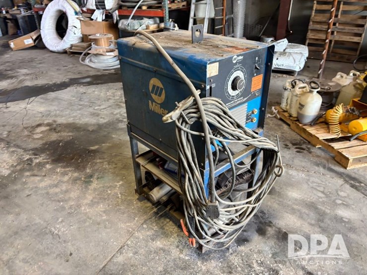 miller-welder-(gp11084)-image-3