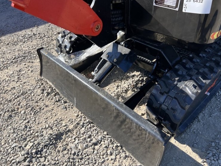 2025-tpm-20k-mini-hydraulic-excavator-image-11