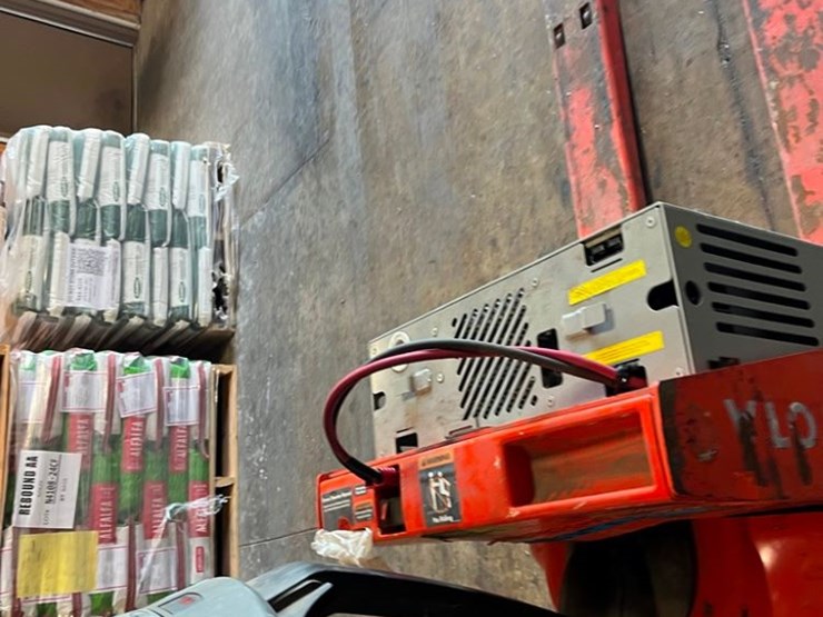 toyota-electric-forklift-(dr7822)-image-14