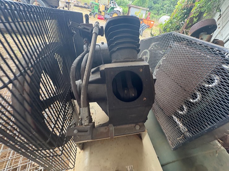 #62-•-#25358-•-ingersoll-rand-2545-air-compressor-image-4