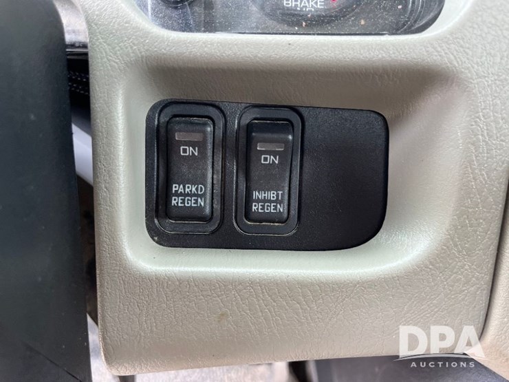 2010-ihc-prostar-7500-lp-truck-(jn2563,-unit-2204)-image-83