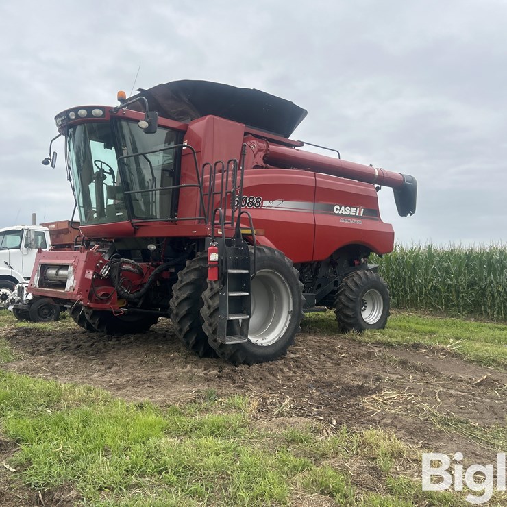 2009 CASE IH 6088